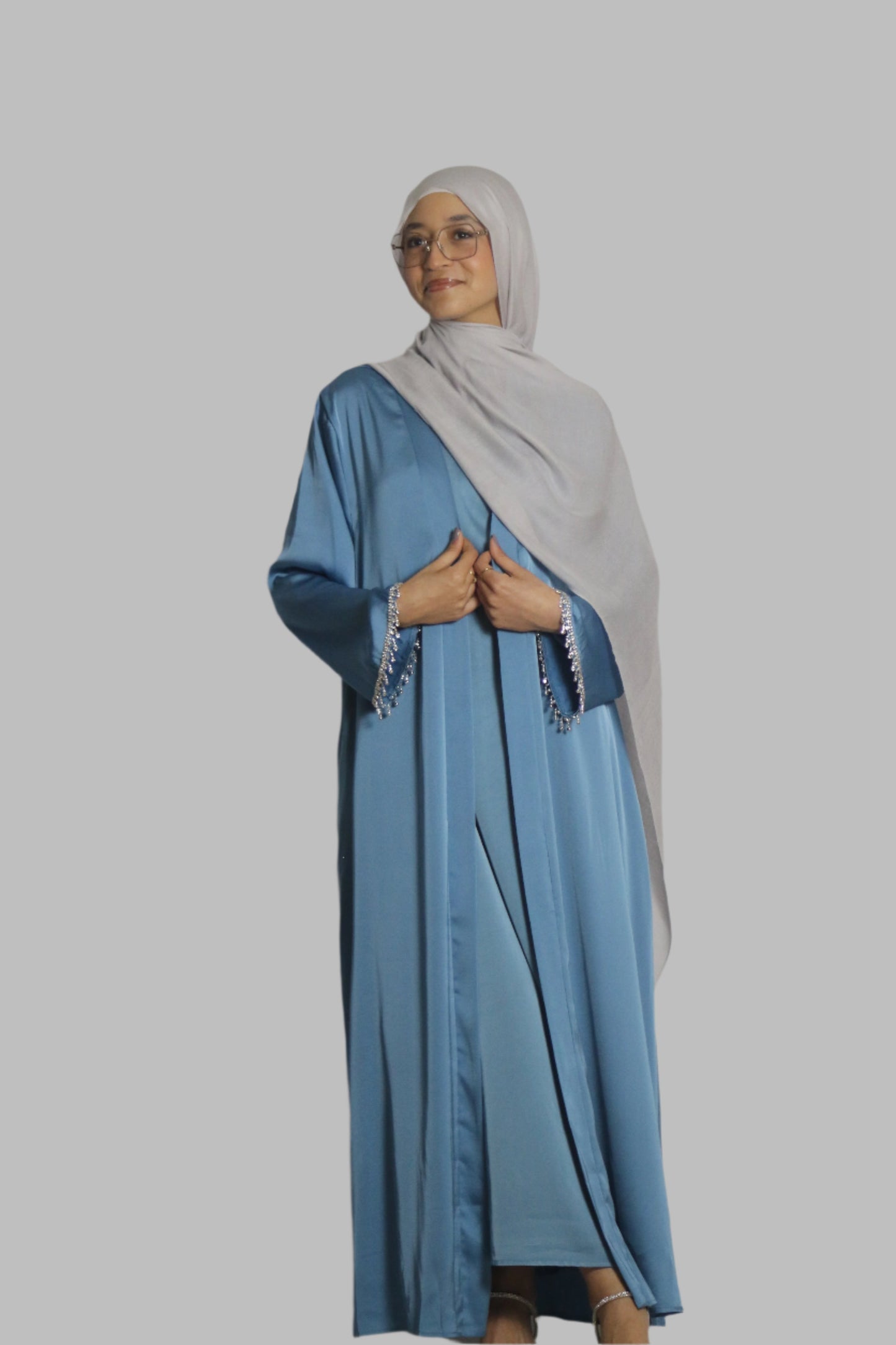 Glamorous 3-Piece Abaya with Sparkly Tassel Sleeves